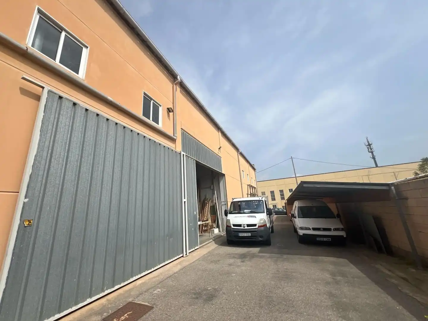Nave industrial in vendita a Torreforta