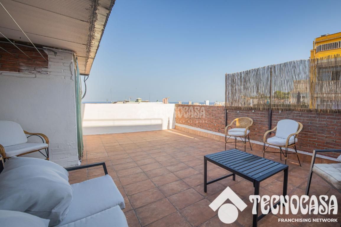 Terrace of Single-family semi-detached for sale in Badalona