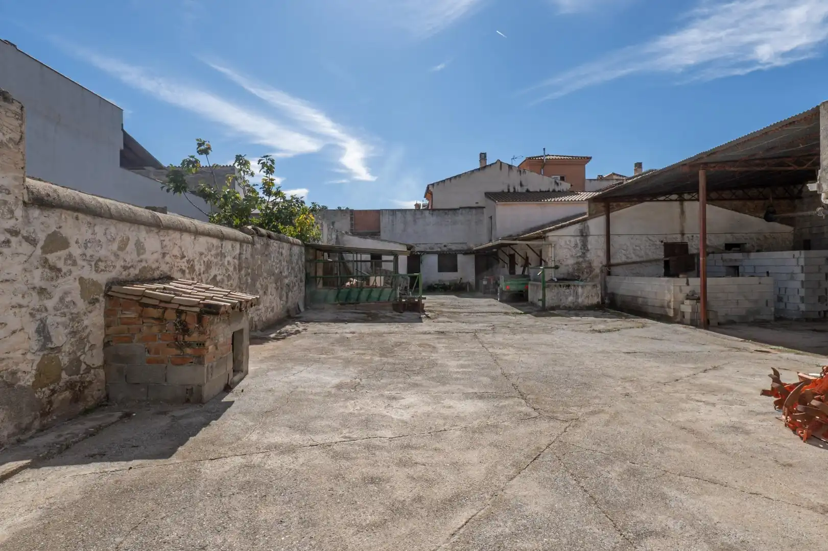Vista exterior de Casa o chalet en venta en Albolote con Terraza y Balcón