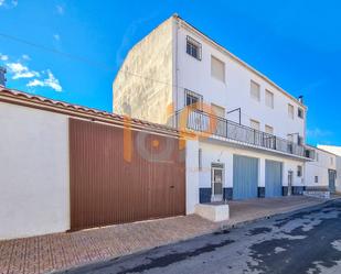 Außenansicht von Wohnung zum verkauf in Chirivel mit Terrasse und Balkon