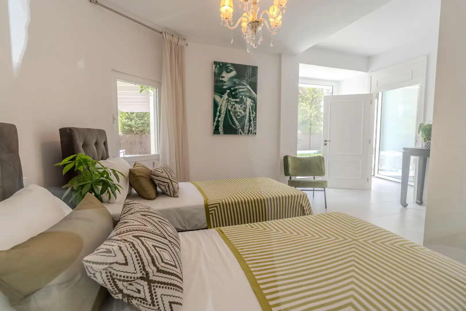 Dormitori de Casa o xalet de lloguer en Marbella amb Aire condicionat, Calefacció i Jardí privat