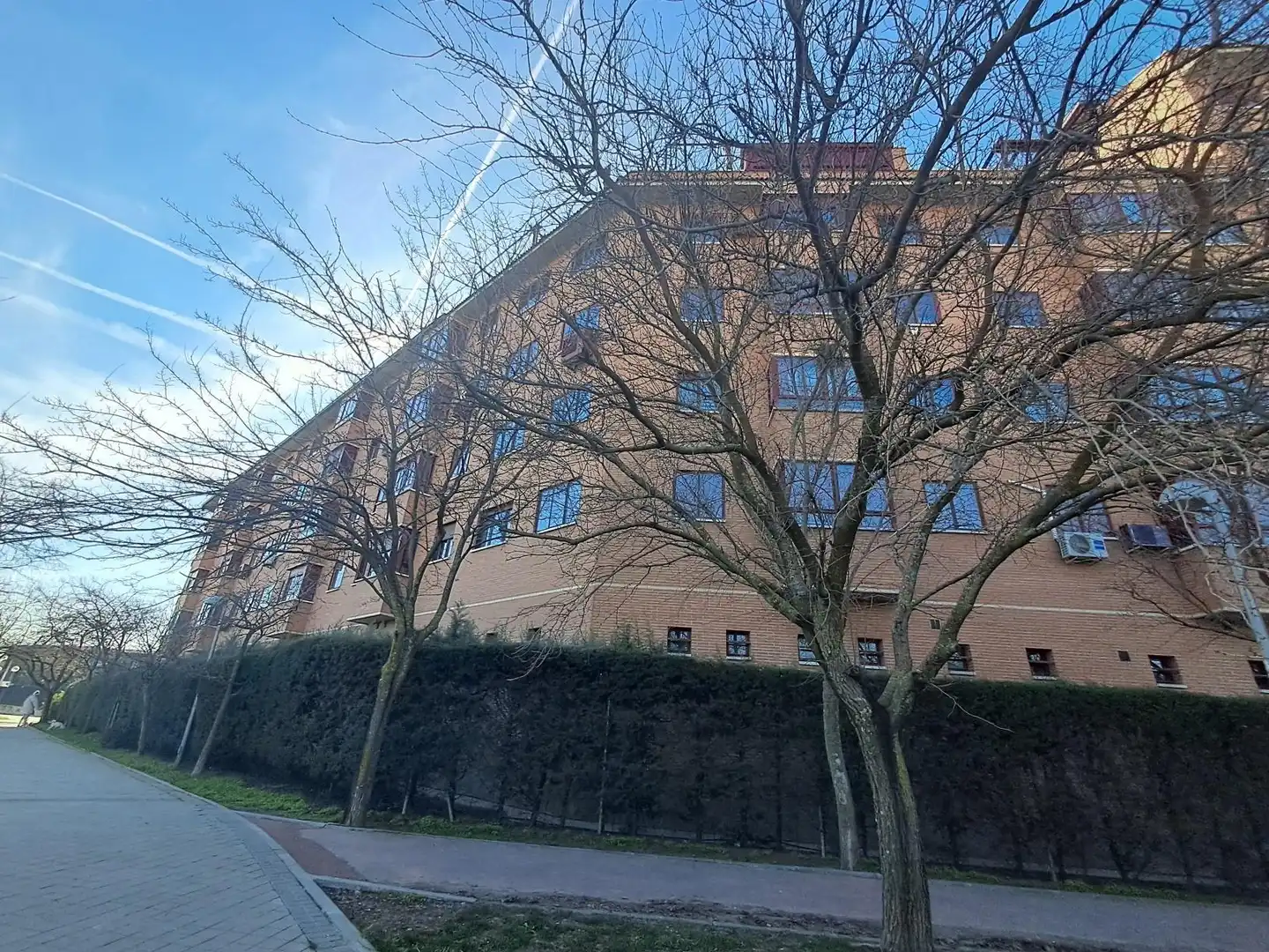 Vista exterior de Piso en venta en Madrid con Aire acondicionado, Calefacción y Jardín privado