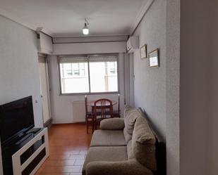 Sala d'estar de Apartament de lloguer en Cáceres Capital amb Calefacció i Terrassa