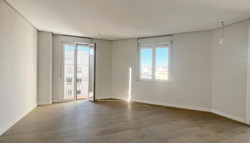 Photo 1 of Flat to rent in Calle de Cavanilles, 29, Pacífico, Madrid