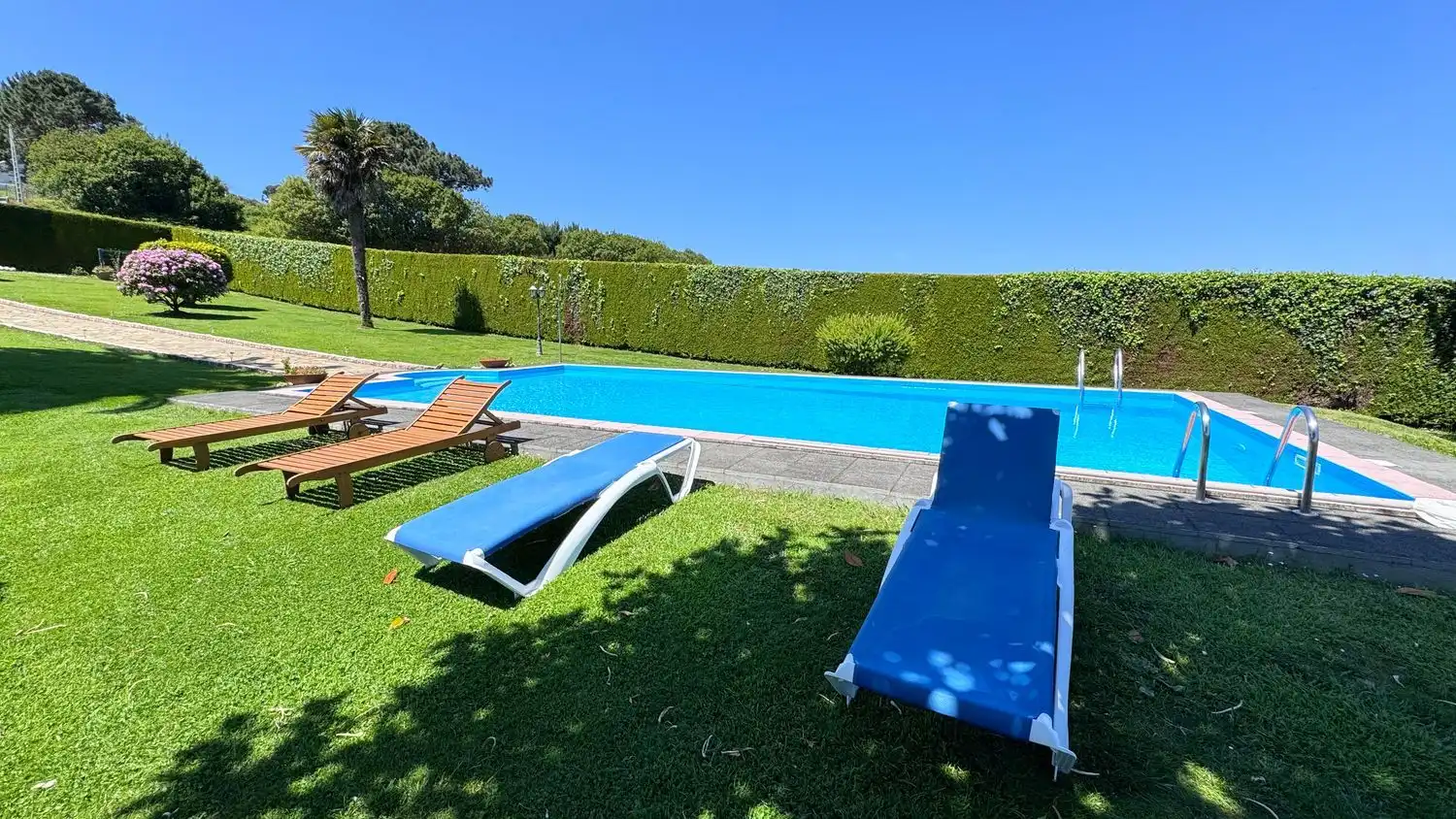 Swimming pool of Houses for sale in Carballo  with Heating, Private garden and Swimming Pool