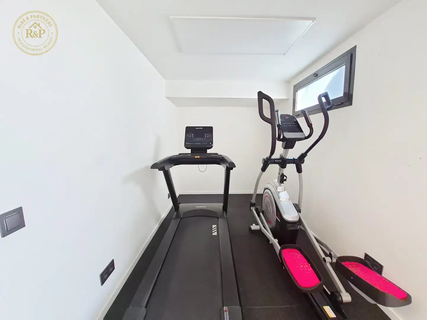 Flat for sale in Barcelona  with Heating, Storage room and Swimming Pool