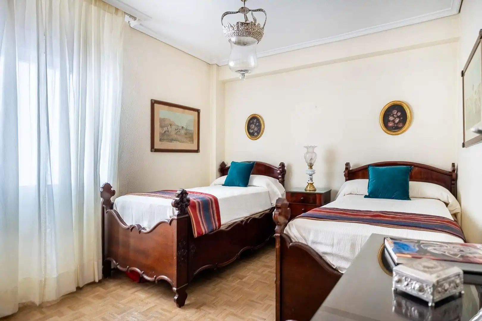 Schlafzimmer von Wohnung zum Verkauf in Sevilla mit Klimaanlage, Privatgarten und Terrasse