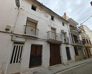 Vista exterior de Casa o xalet en venda en Buñol amb Aire condicionat, Terrassa i Balcó