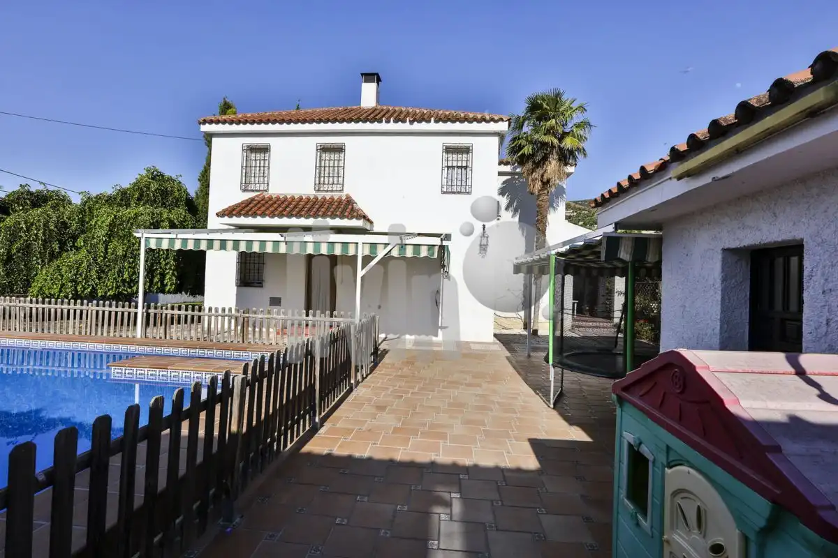 Vista exterior de Casa o chalet en venta en Jaén con Aire acondicionado, Jardín privado y Terraza