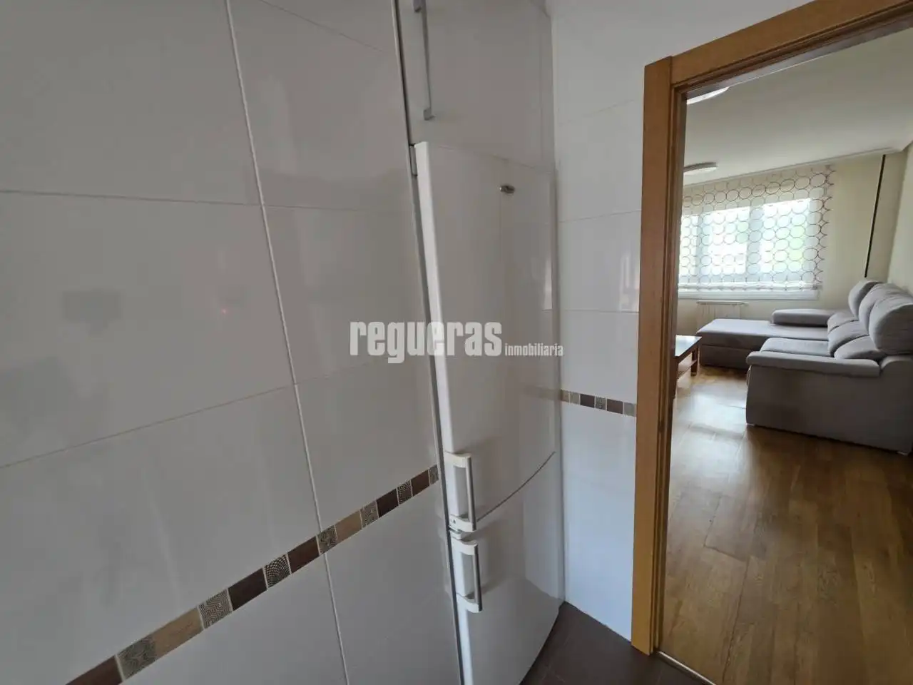Habitación de Apartamento de alquiler en Avilés con Calefacción y Trastero
