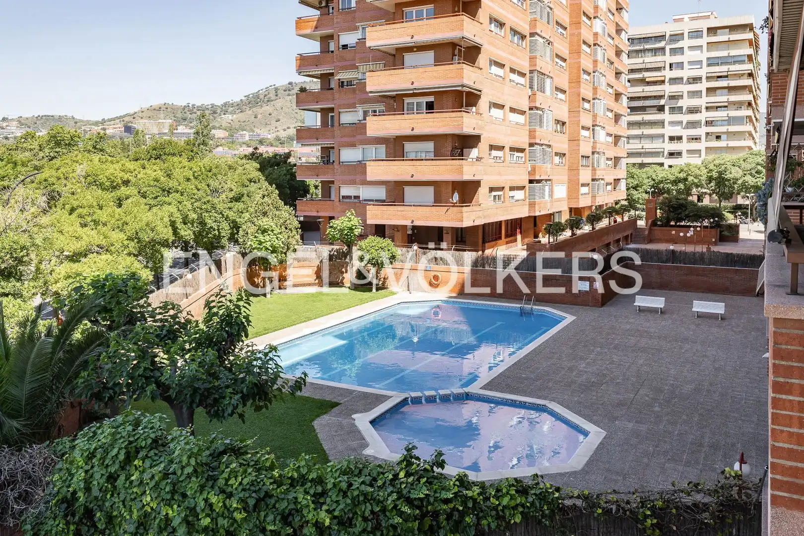 Piscina de Piso en venta en Barcelona con Aire acondicionado, Calefacción y Piscina