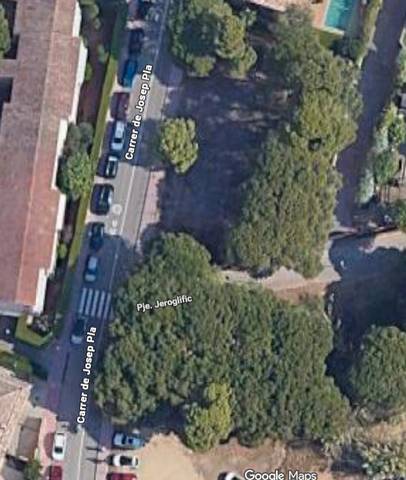 Terreno residencial en Venta en Carrer de Josep Pla, 32 en La Fosca - Cala Margarida