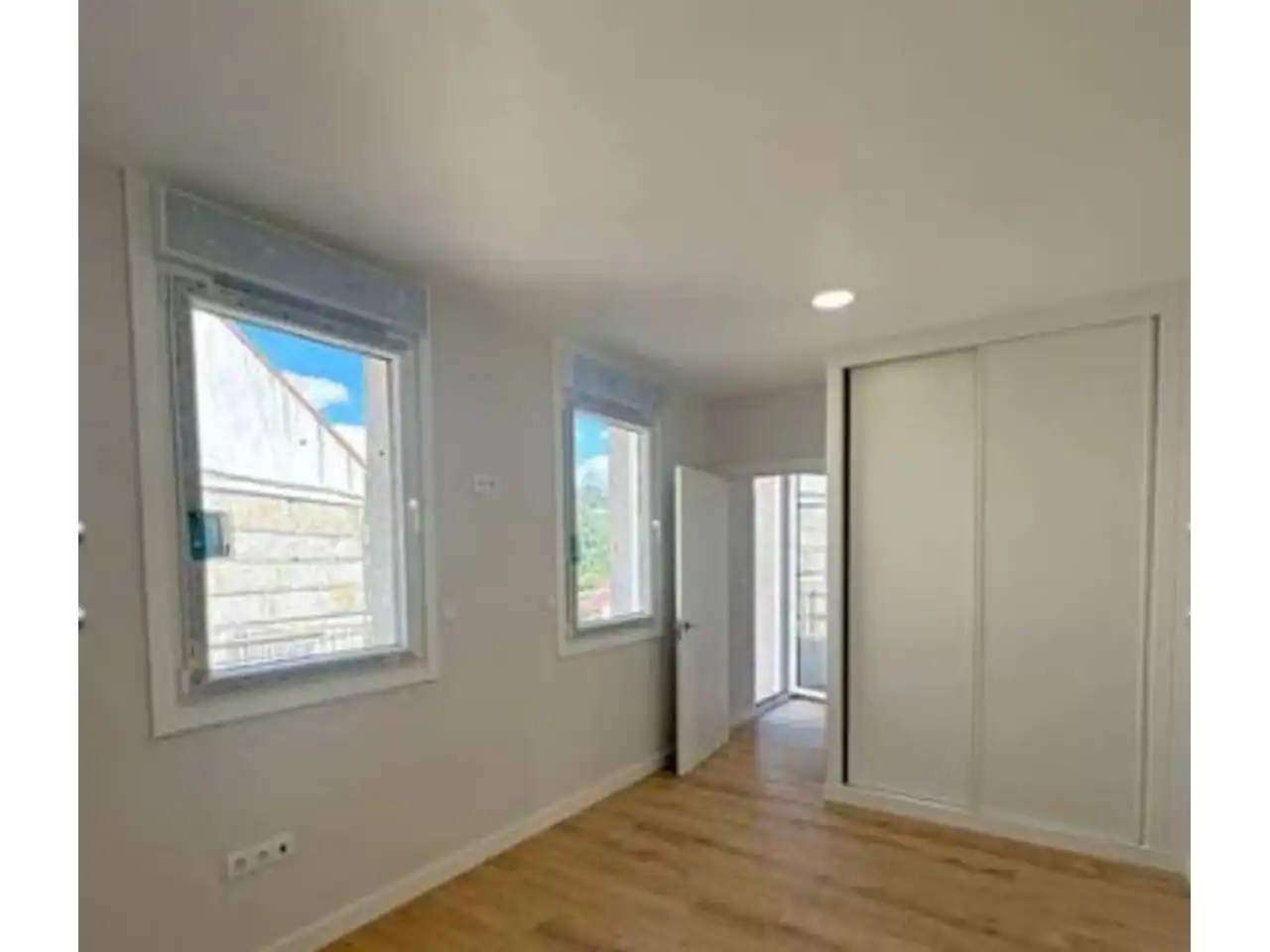Habitación de Casa o chalet en venta en Ourense Capital  con Calefacción y Jardín privado