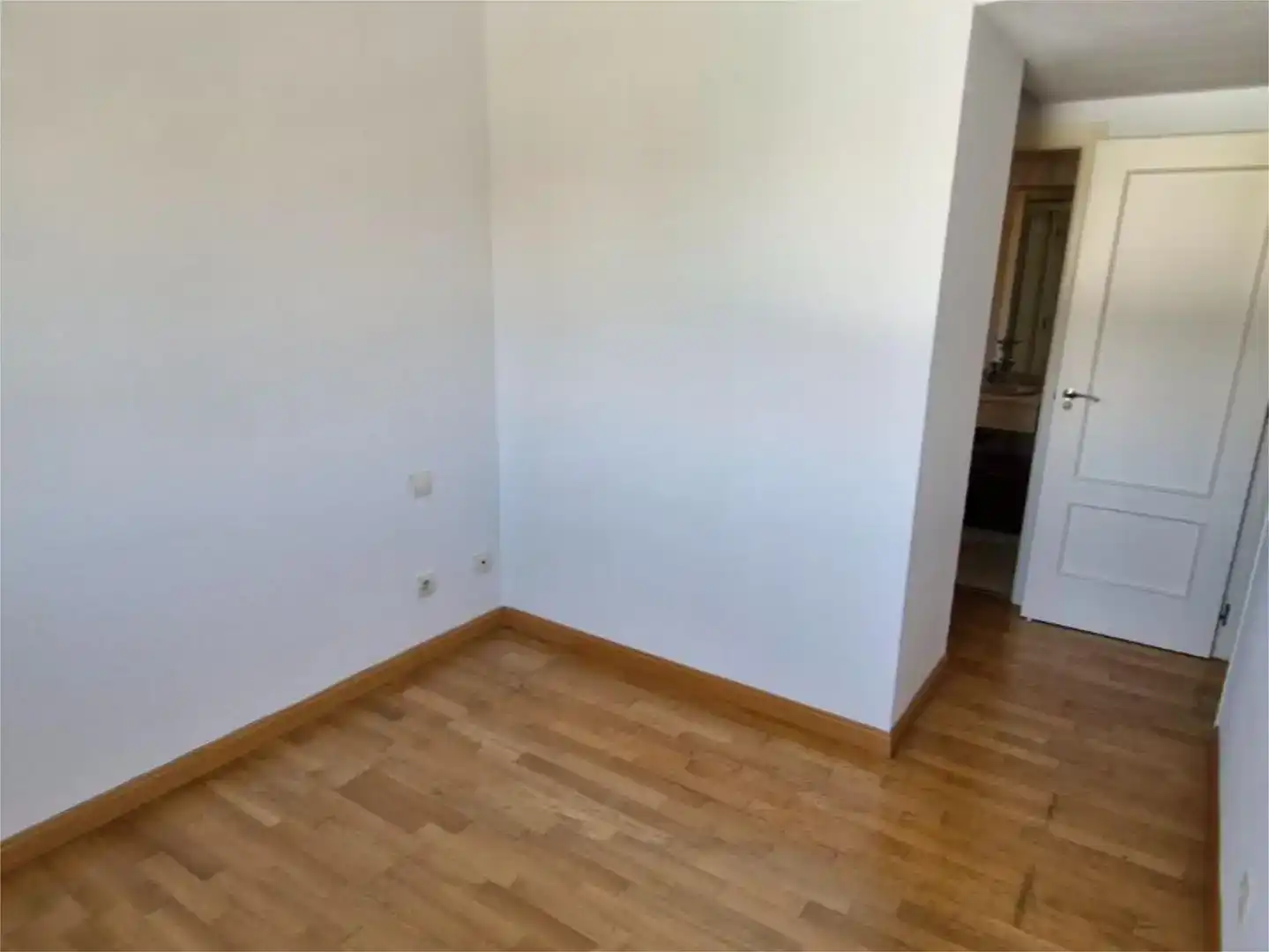 Schlafzimmer von Wohnung zur Miete in  Madrid Capital mit Schwimmbad