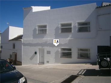 Maison mitoyenne à vendre à Pruna