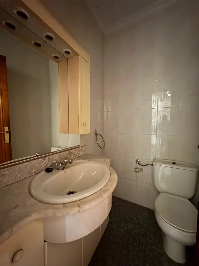 Flat with terrace for sale in Calle Rúa Zapatería, imagen 9