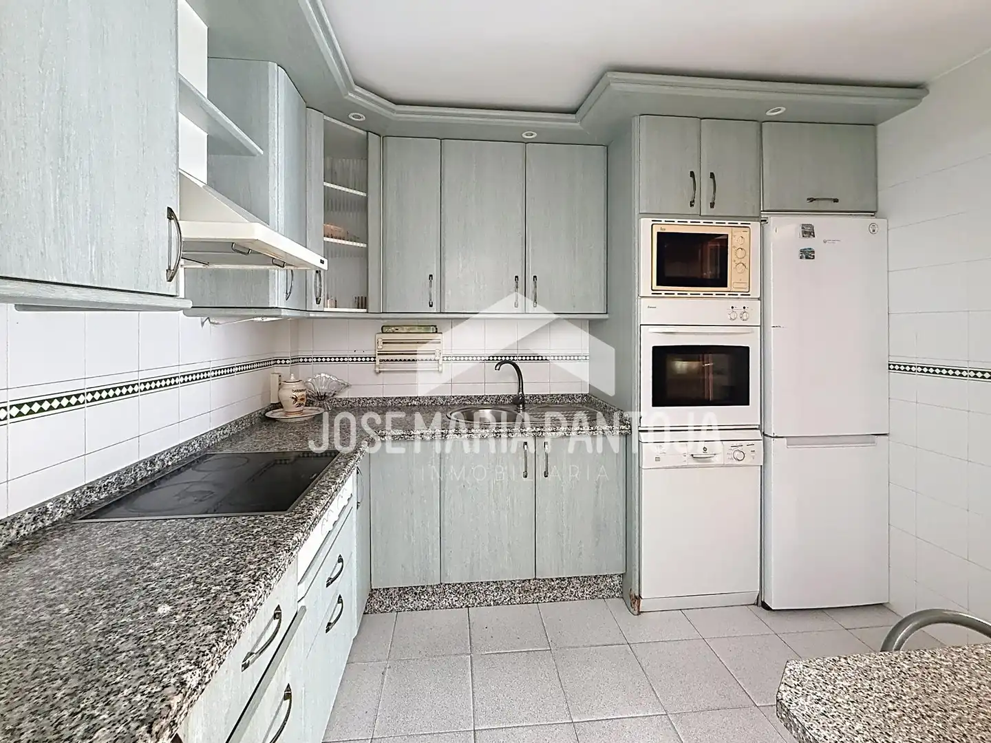 Cocina de Casa adosada en venta en Jerez de la Frontera con Aire acondicionado