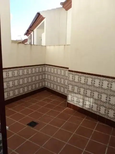 Cocina de Dúplex de alquiler en Adamuz con Aire acondicionado, Calefacción y Amueblado