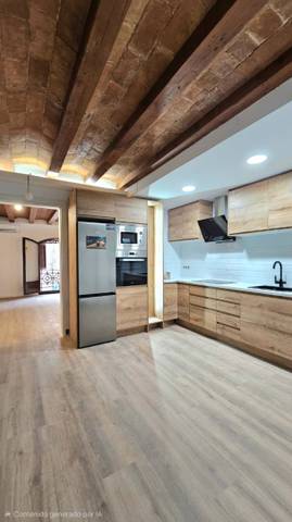 Piso en Venta en Carrer del Comerç en Sant Pere, Sta. Caterina i la Ribera