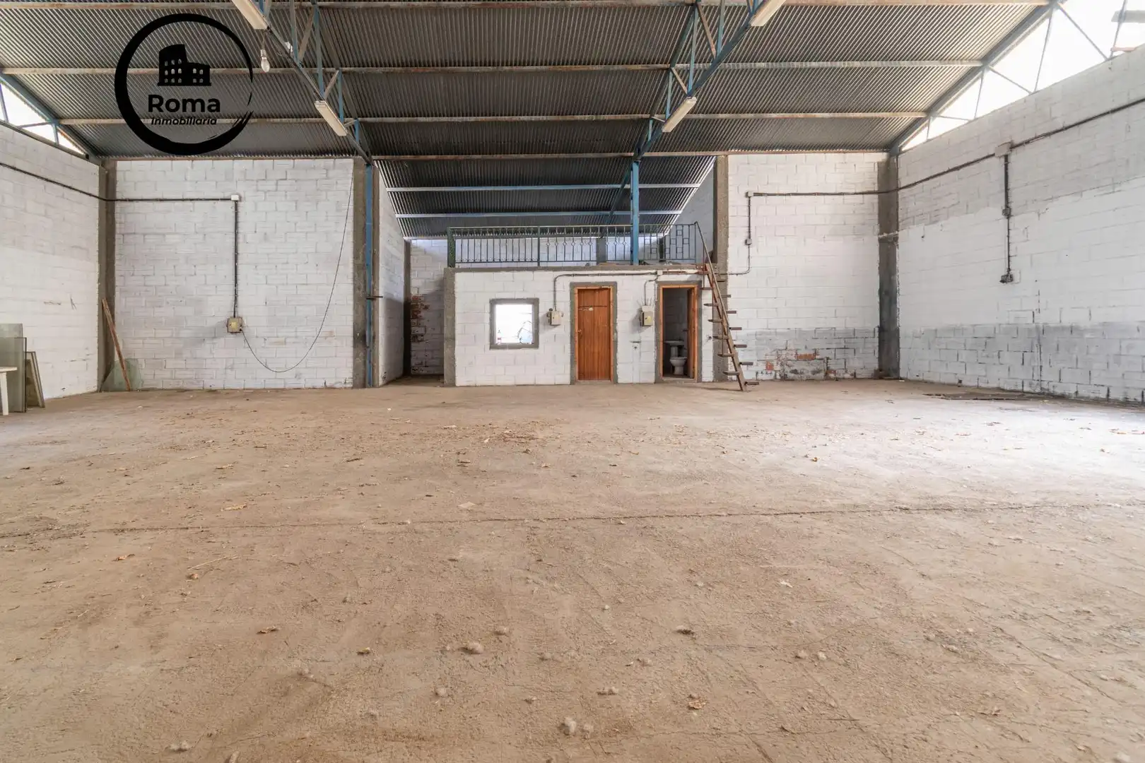Industrial building for sale in Jun, imagen 8