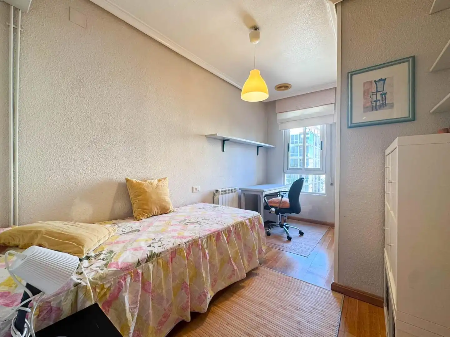 Schlafzimmer von Wohnung zur Miete in Elche / Elx mit Klimaanlage, Heizung und Parkett