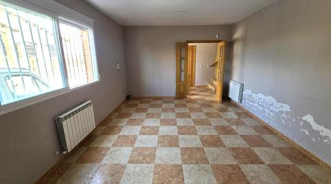 Foto 3 de Casa adosada en venda a Hormigos, Toledo