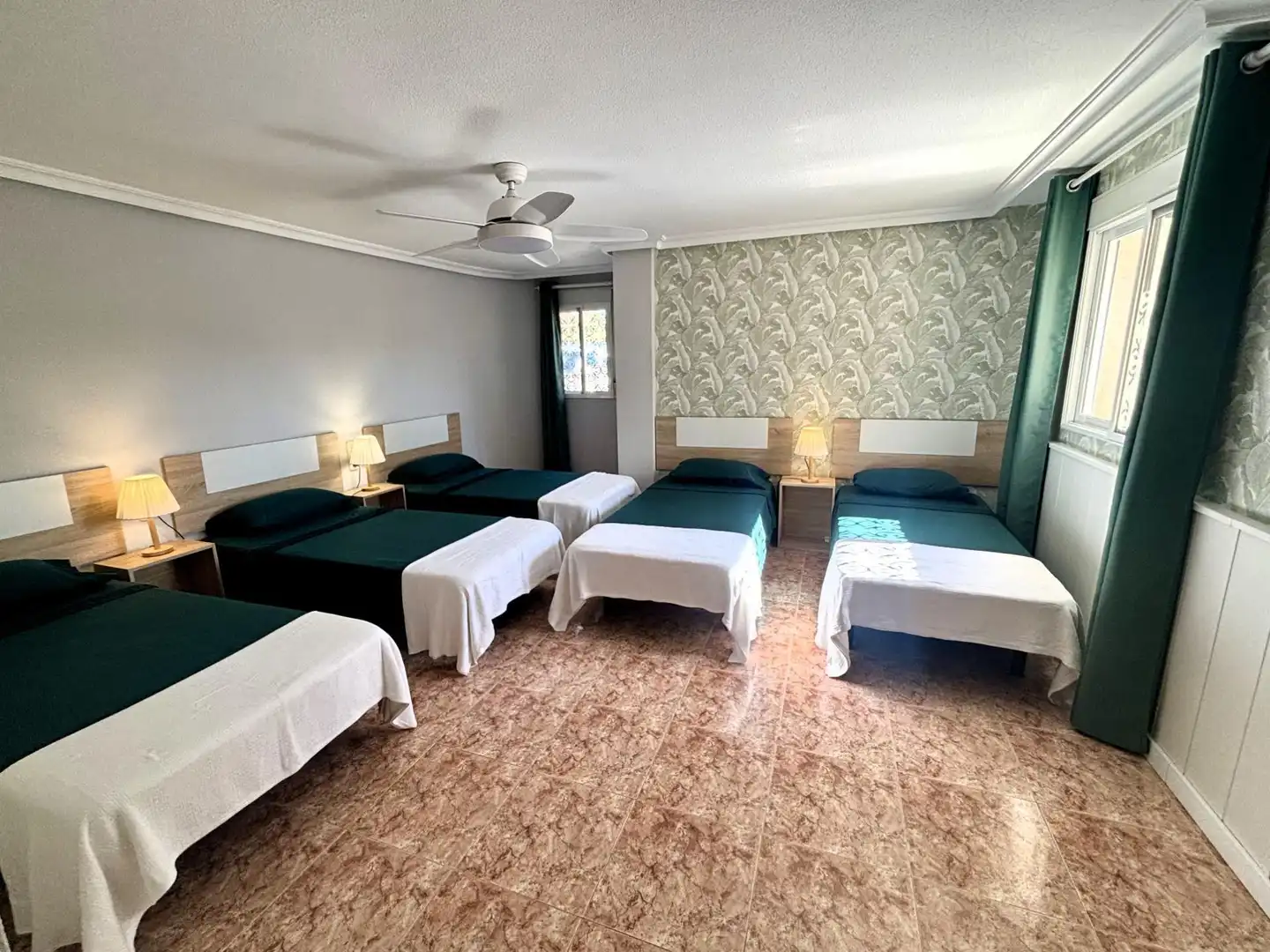 Dormitori de Casa o xalet en venda en Benferri amb Aire condicionat, Calefacció i Jardí privat