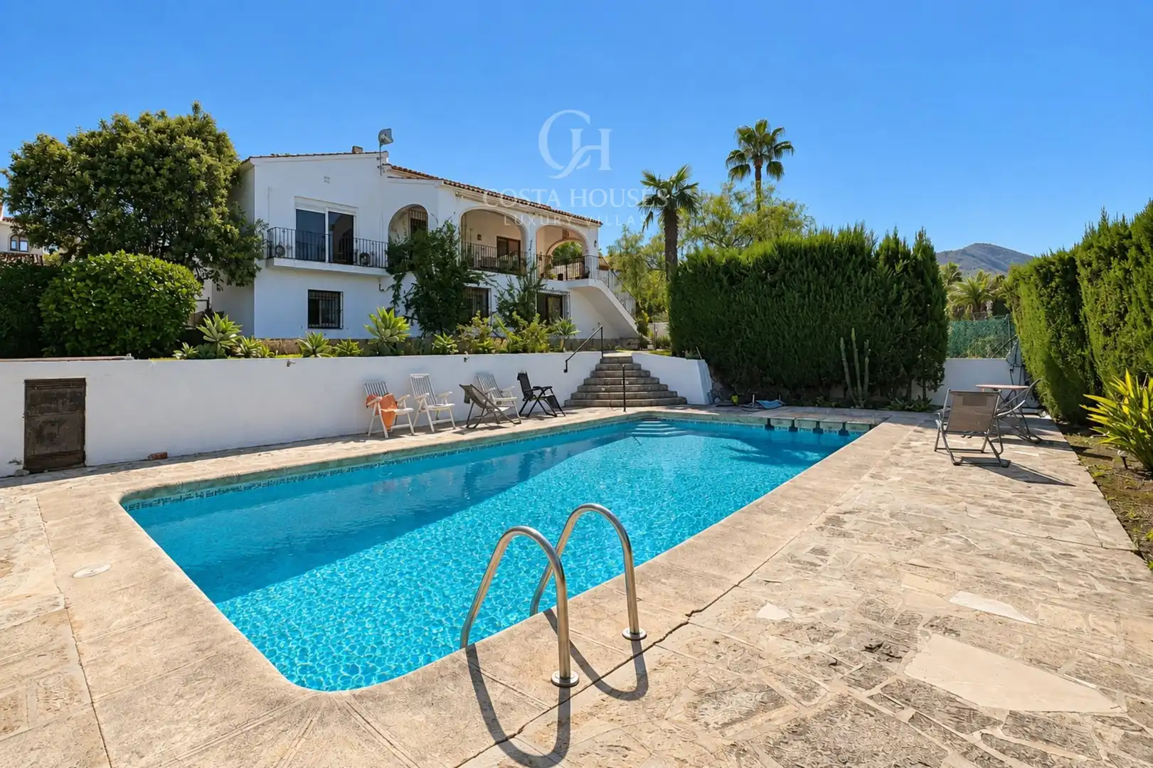 Vista exterior de Casa o chalet en venta en Partides comunes - Adsubia