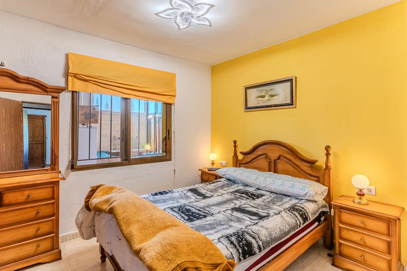 Habitación de Casa o chalet en venta en Benicarló con Calefacción, Jardín privado y Terraza