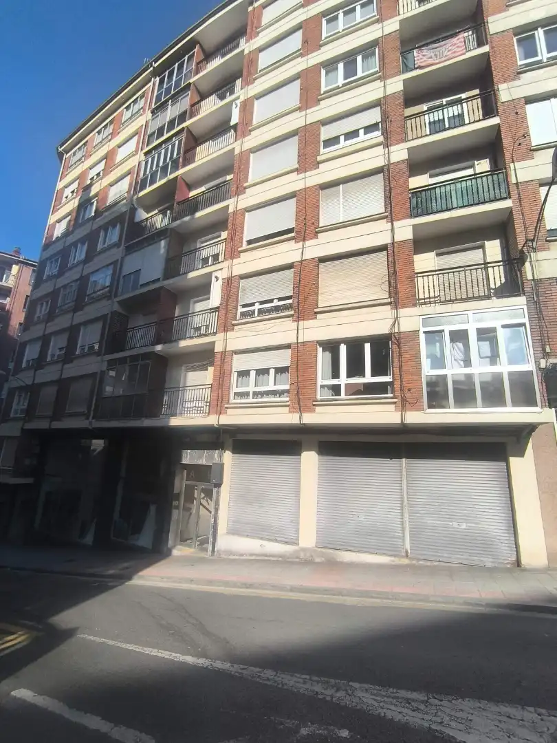 Local comercial en venda a Peñota Etorbidea, imagen 2