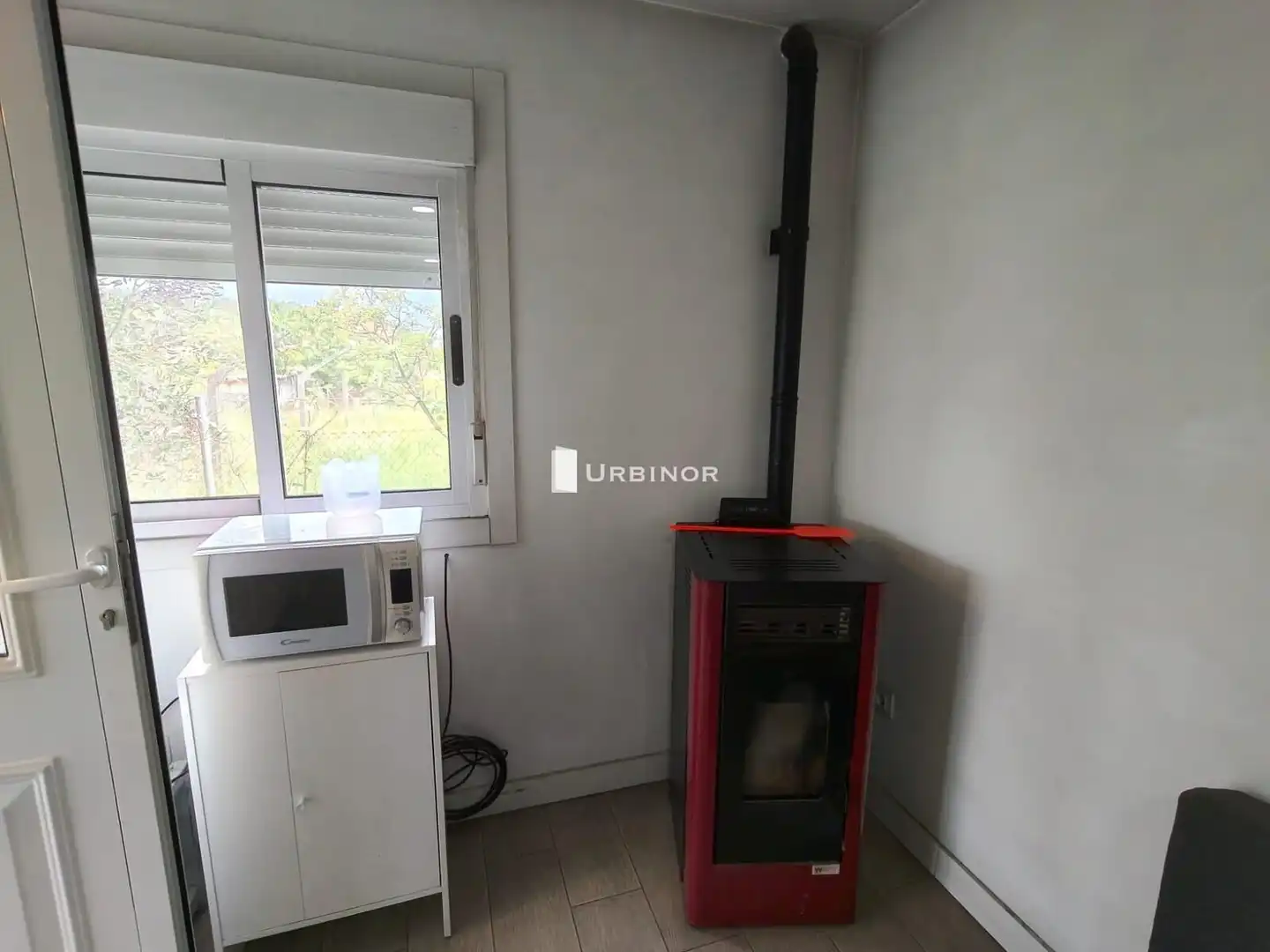 Cocina de Casa o chalet en venta en Leiro con Jardín privado y Balcón