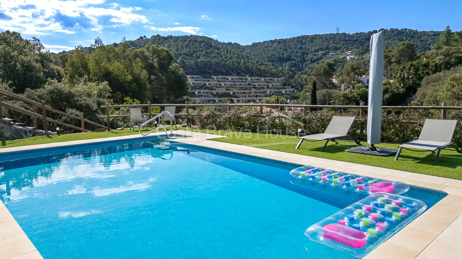 Swimming pool of Houses for sale in Begur  with Air Conditioner, Heating and Private garden