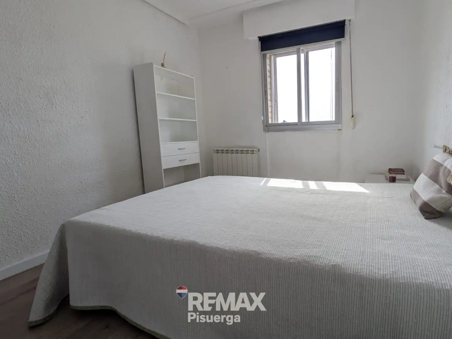 Bedroom of Flat for sale in Valladolid  with Heating