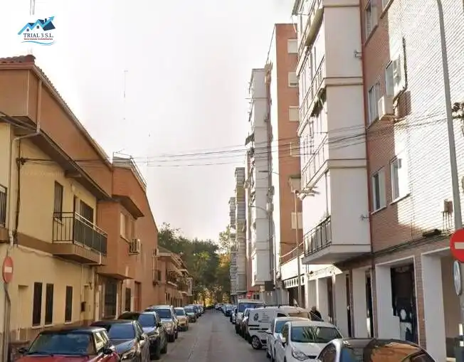 Vista exterior de Pis en venda en Alcalá de Henares