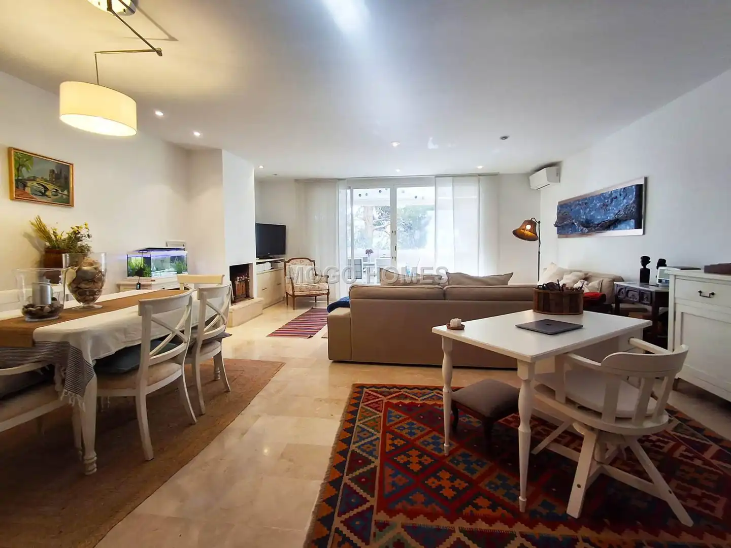 Sala de estar de Casa adosada en venta en  Palma de Mallorca con Aire acondicionado, Calefacción y Terraza