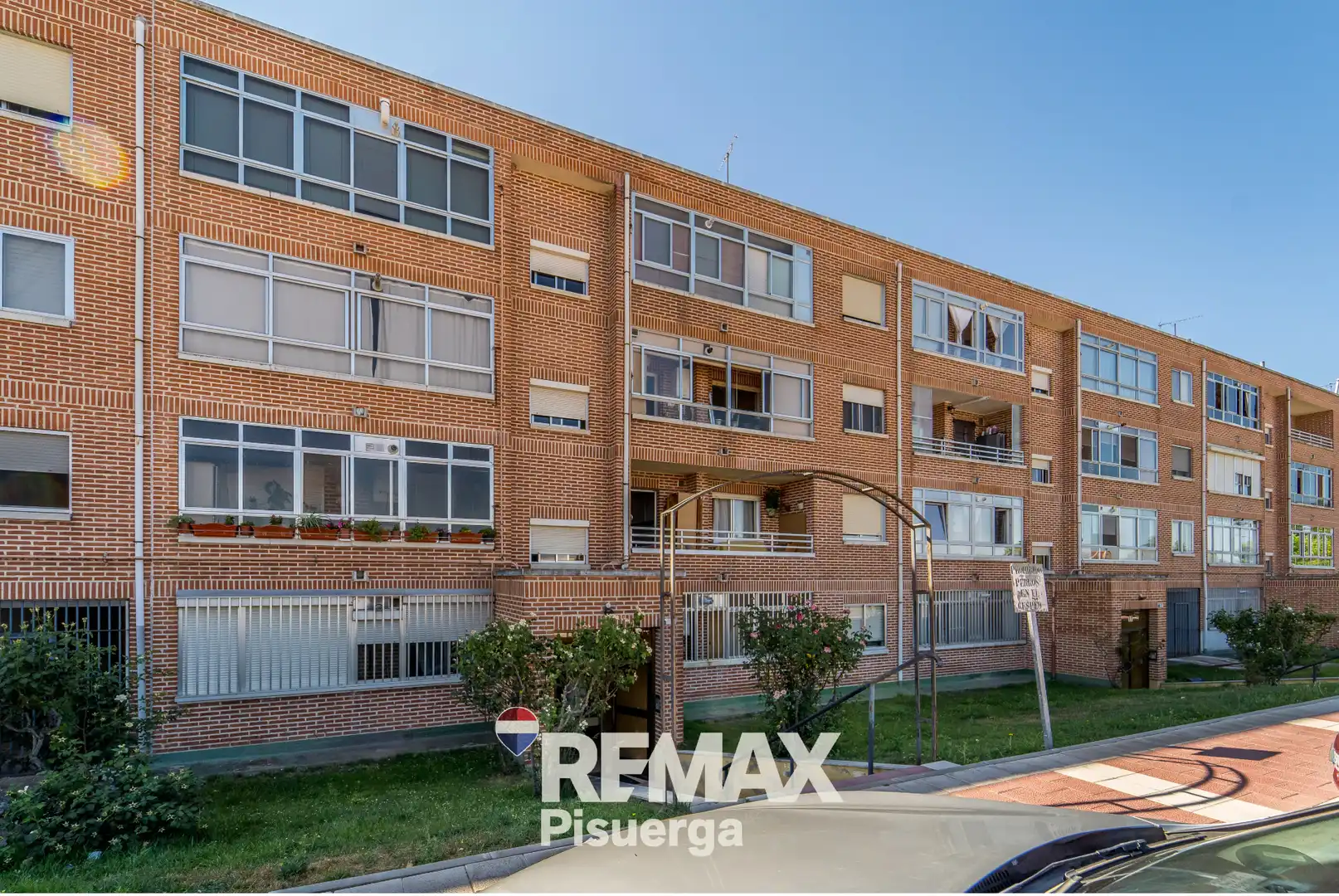 Exterior view of Flat for sale in Tudela de Duero  with Heating, Terrace and Balcony