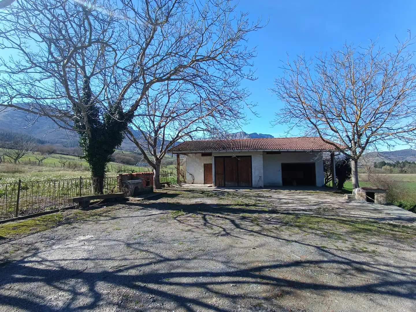 Vista exterior de Casa o xalet en venda en Amurrio
