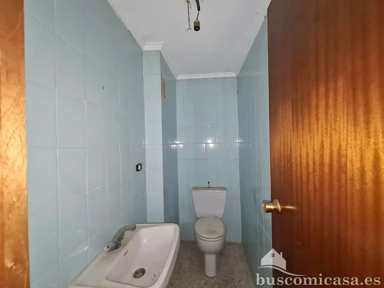 Bany de Pis en venda en La Puerta de Segura amb Balcó