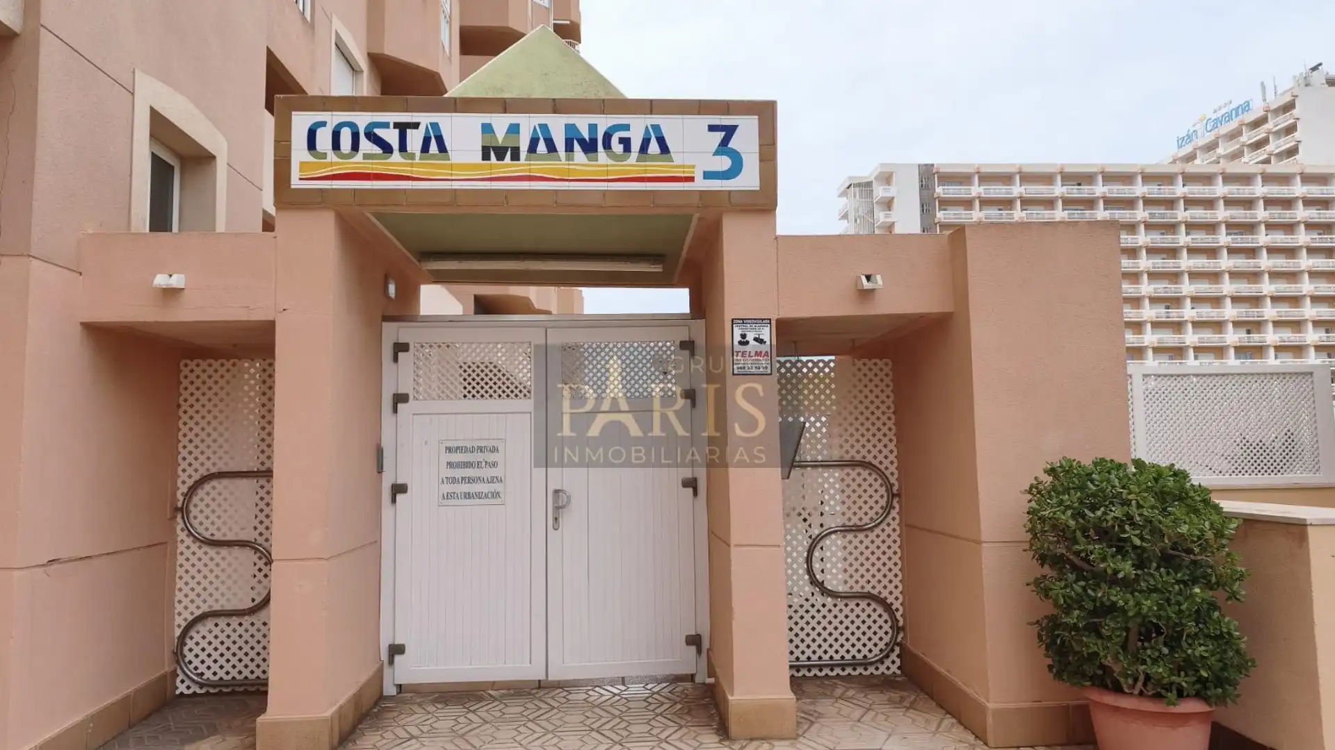 Exterior view of Apartments for sale in La Manga del Mar Menor  with Terrace and Furnished