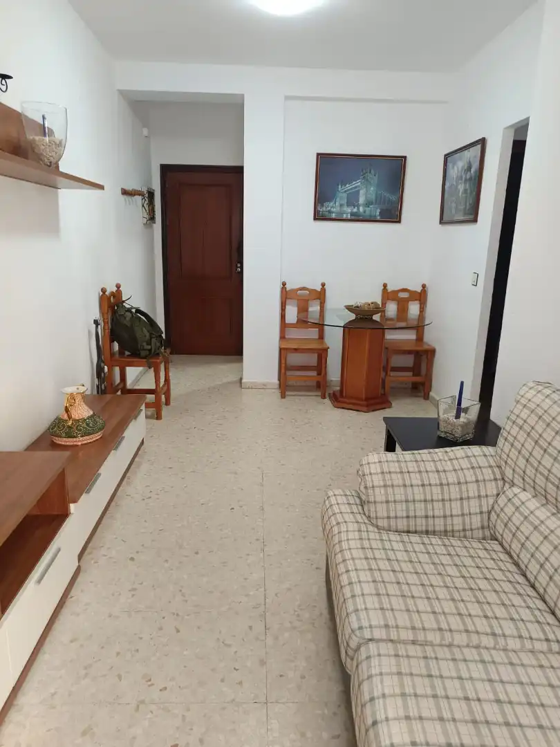Sala d'estar de Pis en venda en Huelva amb Aire condicionat, Calefacció i Moblat