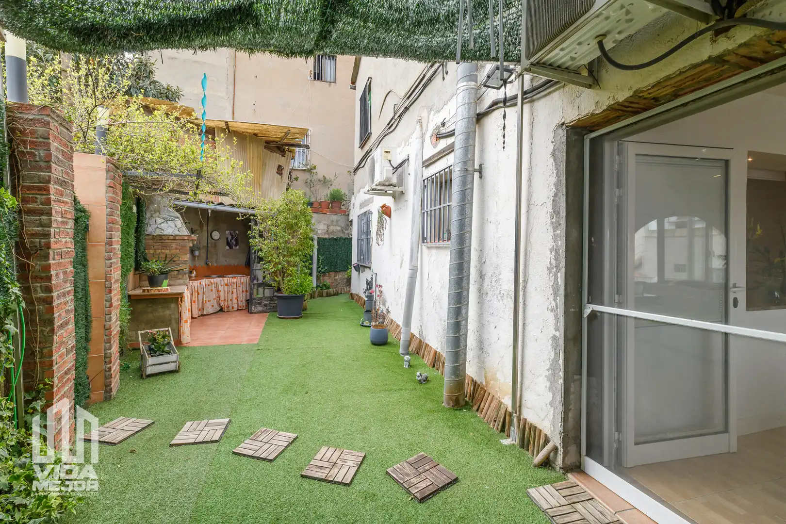 Terrassa de Planta baixa en venda en Sant Vicenç Dels Horts amb Terrassa