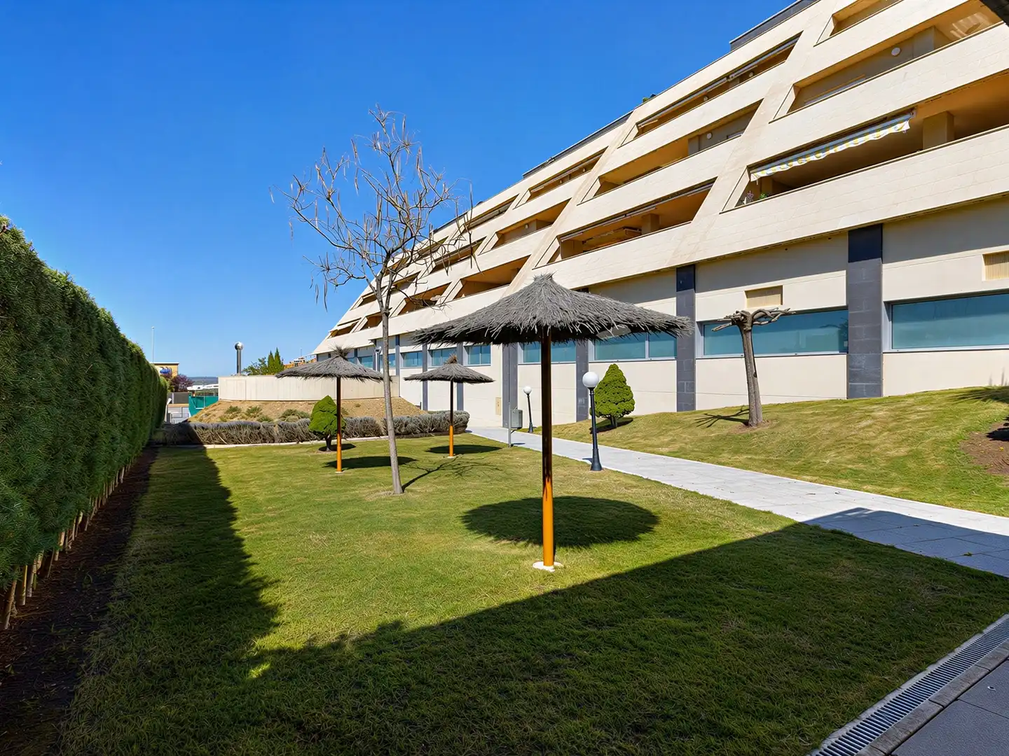 Vista exterior de Pis en venda en Cáceres amb Traster, Piscina i Piscina comunitària