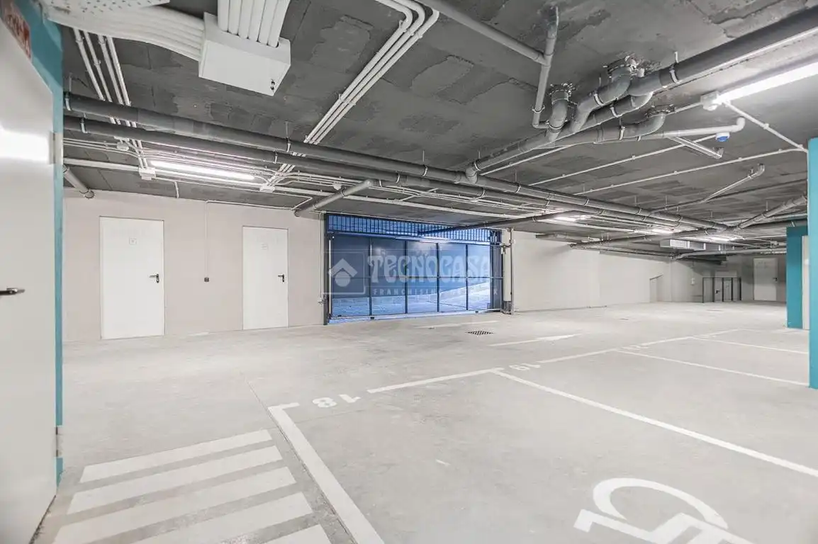 Parking de Piso de alquiler en Sevilla