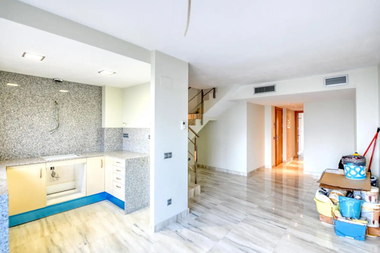 Dúplex en venta en Población de Arroyo con Terraza