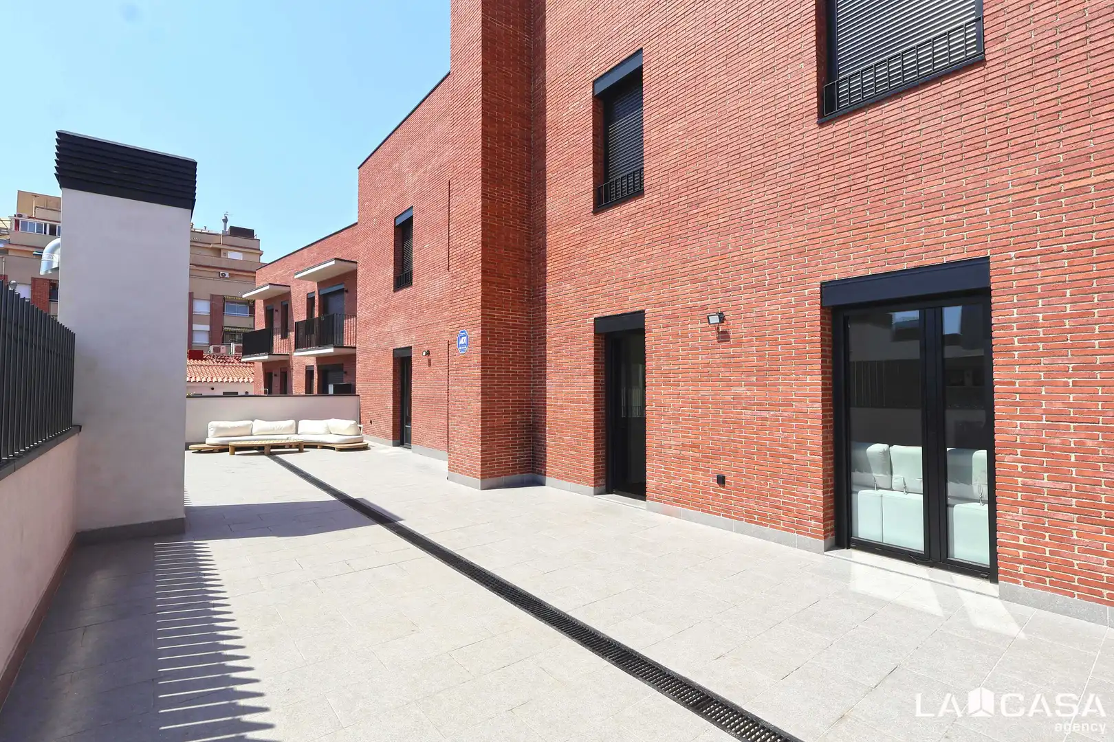Penthouse with terrace for sale in Carrer de l'Aprestadora, imagen 38
