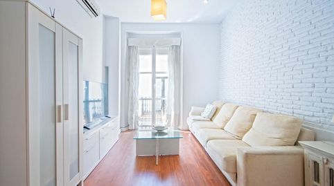 Foto 2 de Apartamento en venta en San Bartolomé, Sevilla Capital