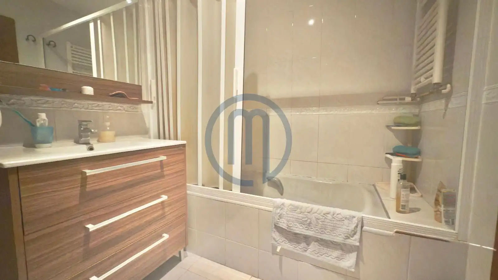 Baño de Piso en venta en Canovelles con Calefacción, Terraza y Balcón
