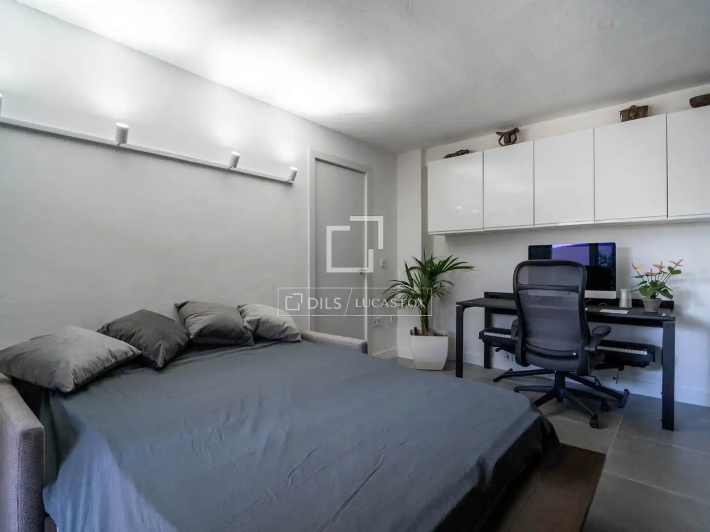 Bedroom of Flat for sale in  Palma de Mallorca  with Air Conditioner, Heating and Terrace