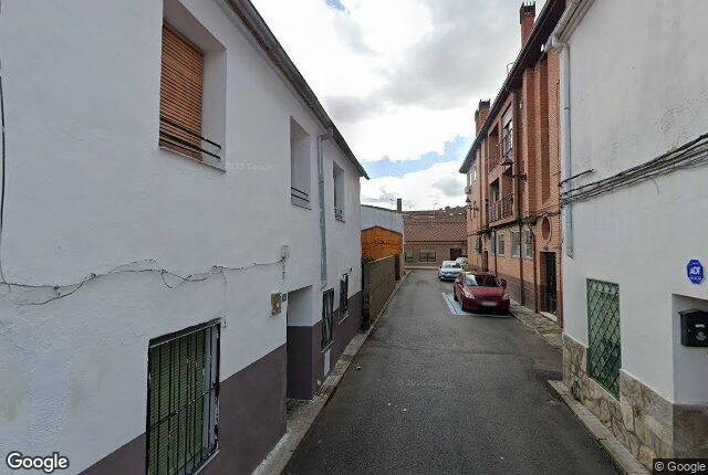 Vista exterior de Pis en venda en Yunquera de Henares