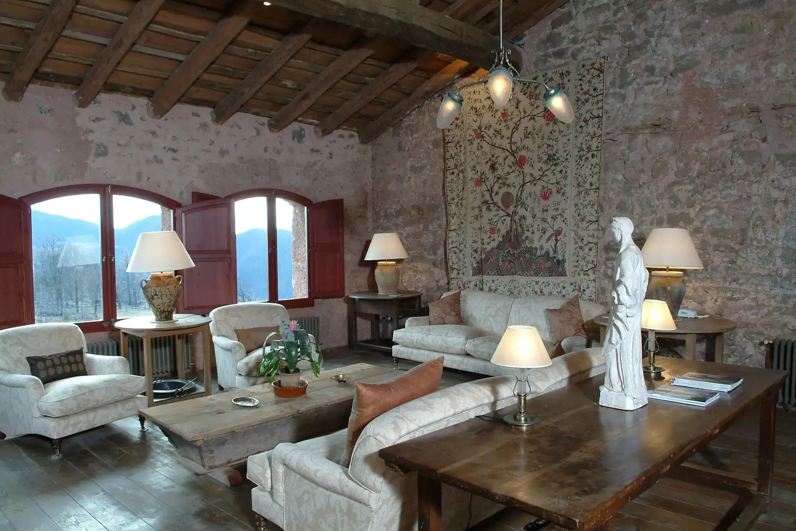 Sala de estar de Finca rústica en venta en Camprodon con Calefacción, Jardín privado y Terraza